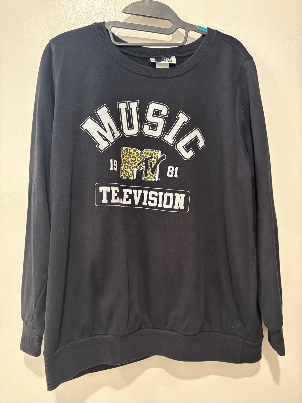 Torrid- MTV Black 'Music Television' Graphic Sweatshirt